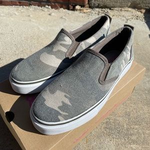 Sugar camo slip on shoes
